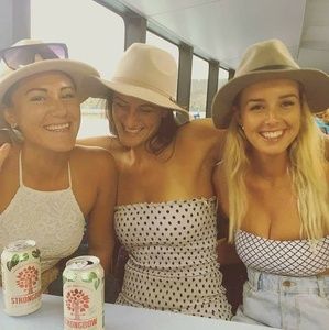 Meet your Posher, Brooklyn